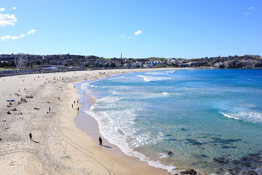Yuktravel-Bondi-Beach