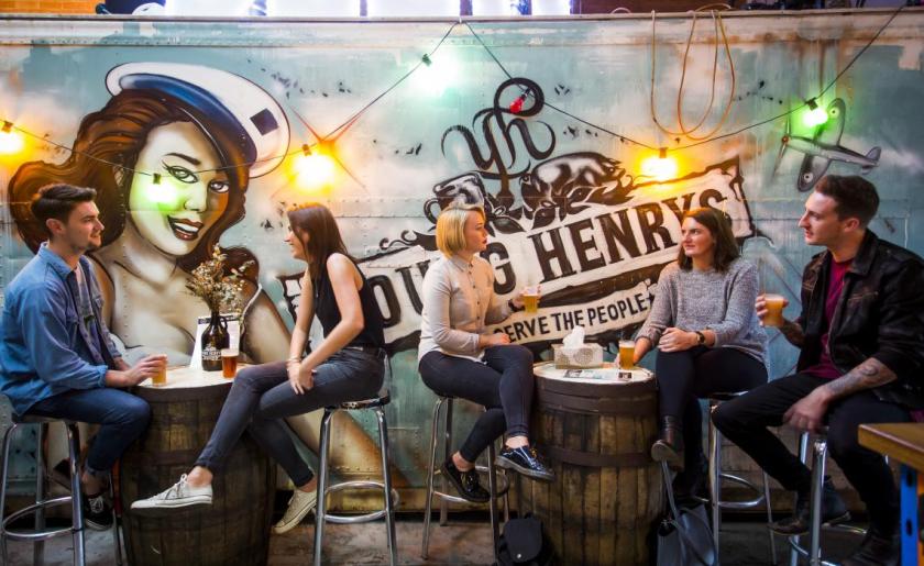 Yuktravel-Young_Henrys_2016-04-10_credit_Anna_Kucera_019