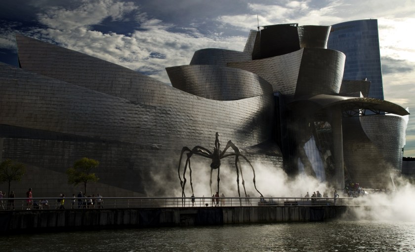 Yuktravel-Guggenheim-Bilbao-Museo